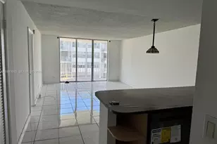 16740 NE 9th Ave, North Miami Beach, FL 33162 - Photo 6