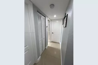 13715 Kendale Lakes Cir #A-304, Miami, FL 33183 - Photo 16