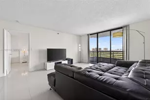 3300 NE 192nd St, Aventura, FL 33180 - Photo 18