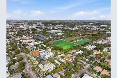 606 NE 14th Ave, Fort Lauderdale, FL 33304 - Photo 56