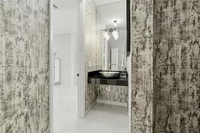 606 NE 14th Ave, Fort Lauderdale, FL 33304 - Photo 12