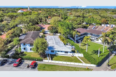 715 NE 92nd St, Miami Shores, FL 33138 - Photo 2