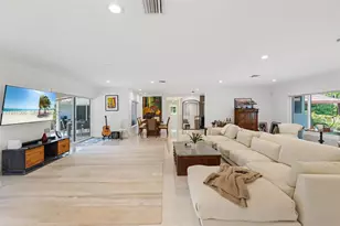 1014 Jefferson St, Hollywood, FL 33019 - Photo 10