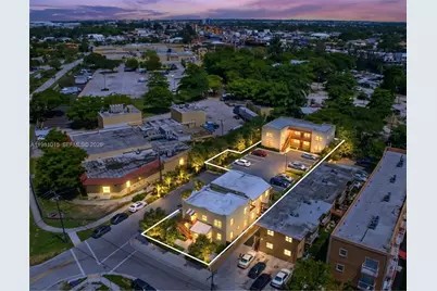 2765 NW 17th Ter, Miami, FL 33125 - Photo 2