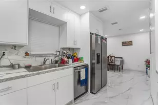 1570 NE 9th St, Homestead, FL 33033 - Photo 8