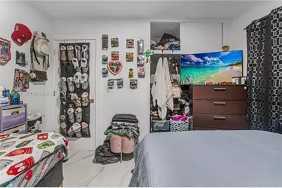 1570 NE 9th St, Homestead, FL 33033 - Photo 18