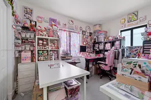 252 E 36th St, Hialeah, FL 33013 - Photo 18