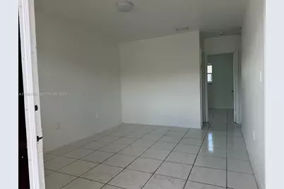 1445 W 28th St #6, Hialeah, FL 33010 - Photo 10