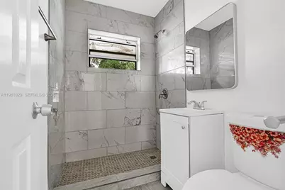 14600 NE 14th Ave #1, Miami, FL 33161 - Photo 6