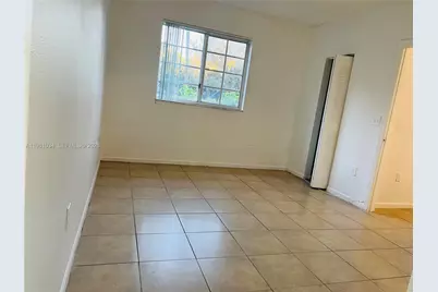 3221 Sabal Palm Mnr #103, Davie, FL 33024 - Photo 6