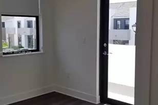 10538 SW 118th Ave, Miami, FL 33186 - Photo 8