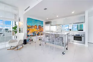 1040 Biscayne Blvd, Miami, FL 33132 - Photo 8