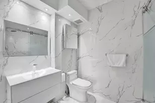 20281 E Country Club Dr, Aventura, FL 33180 - Photo 56