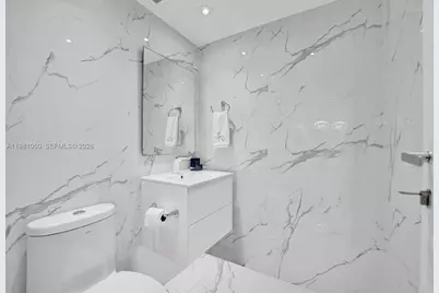 20281 E Country Club Dr #2209, Aventura, FL 33180 - Photo 18