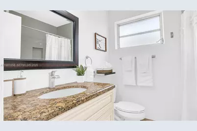 151 SE 9th Ct, Pompano Beach, FL 33060 - Photo 24