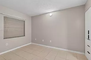 8065 SW 107th Ave, Miami, FL 33173 - Photo 12