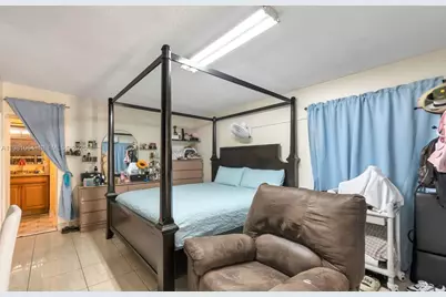 3250 NW 14th Ter, Miami, FL 33125 - Photo 12