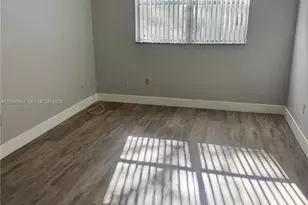 9400 Lime Bay Blvd, Tamarac, FL 33321 - Photo 12