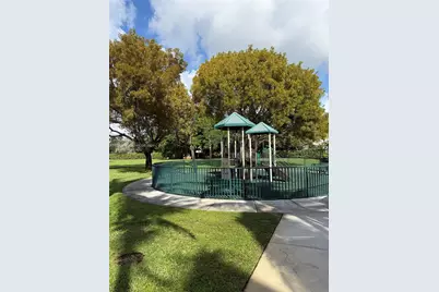 5121 NW 114th Ct, Doral, FL 33178 - Photo 20