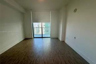 79 SW 12th St, Miami, FL 33130 - Photo 8