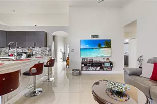 8070 SW 157th Pl, Miami, FL 33193 - Photo 10