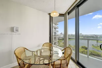 20281 E Country Club Dr #1703, Aventura, FL 33180 - Photo 22