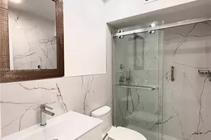 6815 Edgewater Dr, Coral Gables, FL 33133 - Photo 14