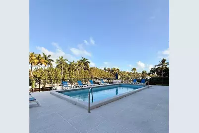 6815 Edgewater Dr #309, Coral Gables, FL 33133 - Photo 18