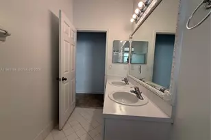 4045 NE 15th St, Homestead, FL 33033 - Photo 38