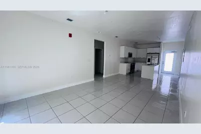 8001 NW 41st St #F-202, Doral, FL 33166 - Photo 4