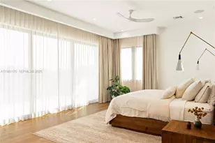 2300 NE 34th Ct, Lighthouse Point, FL 33064 - Photo 22