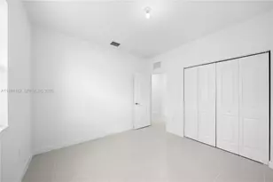 2310 SE 28th Dr, Homestead, FL 33035 - Photo 18