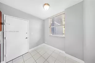 4350 Hillcrest Dr, Hollywood, FL 33021 - Photo 16