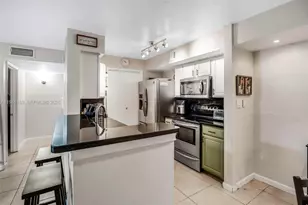 875 Riverside Dr, Coral Springs, FL 33071 - Photo 6