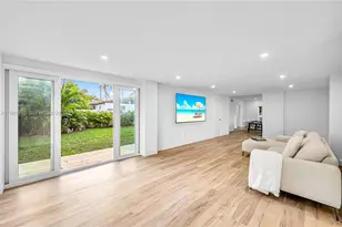 1960 NE 182nd St, North Miami Beach, FL 33162 - Photo 8