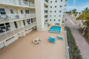 901 S Surf Rd, Hollywood, FL 33019 - Photo 24