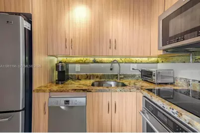 901 S Surf Rd #408, Hollywood, FL 33019 - Photo 4