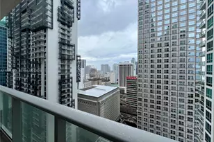 300 S Biscayne Blvd, Miami, FL 33131 - Photo 20