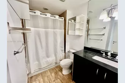 300 S Biscayne Blvd #2703, Miami, FL 33131 - Photo 12