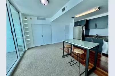 300 S Biscayne Blvd #2703, Miami, FL 33131 - Photo 14