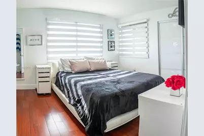 4957 NW 93rd Doral Pl #., Doral, FL 33178 - Photo 32