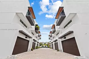 1056 N Victoria Park Rd, Fort Lauderdale, FL 33304 - Photo 2