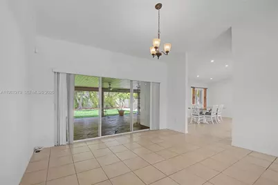 19920 Cutler Ct, Cutler Bay, FL 33189 - Photo 4