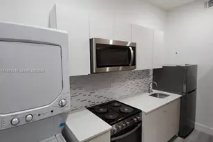 734 SW 4th St, Miami, FL 33130 - Photo 4