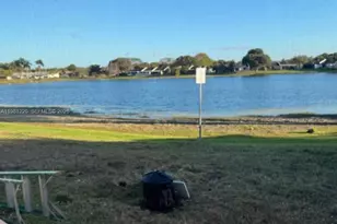 4929 SW 139th Ct, Miami, FL 33175 - Photo 16