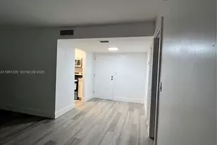 5050 NW 7th St, Miami, FL 33126 - Photo 12