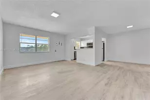2060 NW 81st Ave, Pembroke Pines, FL 33024 - Photo 6