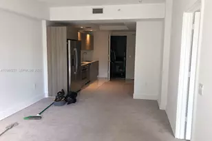 121 NE 34th St, Miami, FL 33137 - Photo 12