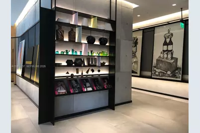 121 NE 34th St #L502, Miami, FL 33137 - Photo 4