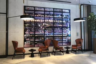 121 NE 34th St, Miami, FL 33137 - Photo 8